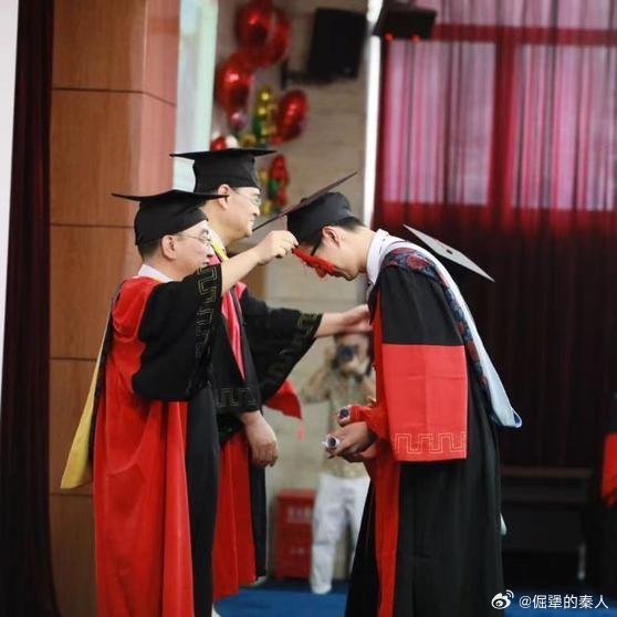中科院博士辞职开民宿年营收400万中科院博士辞职开民宿，年营收达四百万，跨界创业的启示