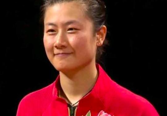 孙颖莎输球后回应日媒：该吃吃该喝喝孙颖莎输球后坦然面对日媒，生活依旧，该吃吃该喝喝